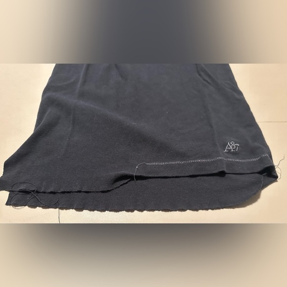 Aeropostale V-Neck Long Sleeve Stretch Shirt - Picture 5 of 5